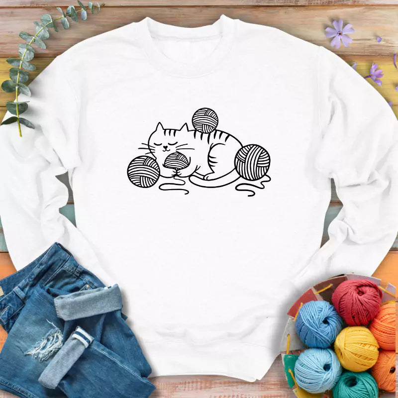 cat and yarn sweatshirt white