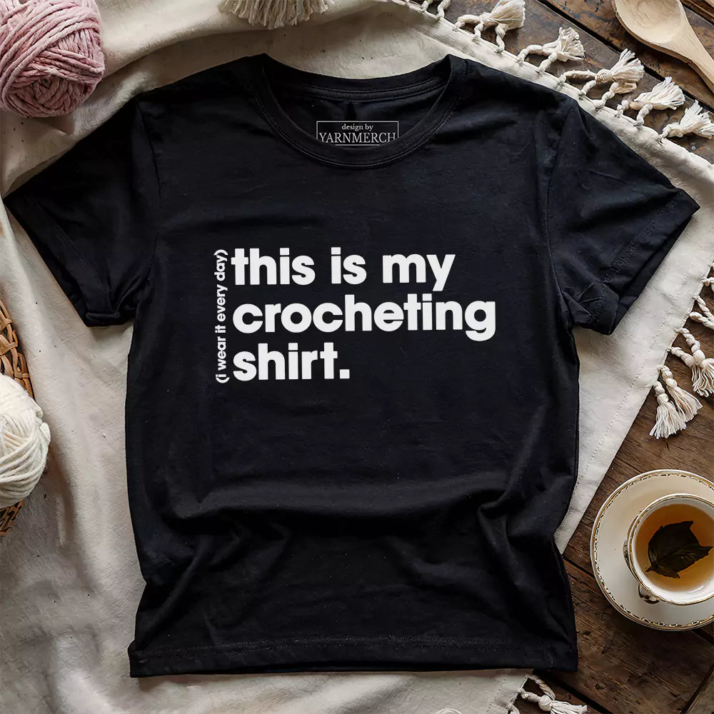 everyday crocheting t shirt black
