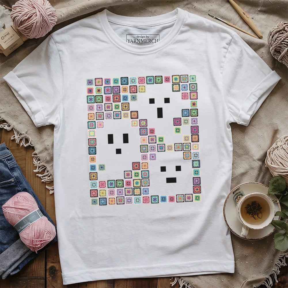 GrannyBooT shirt white