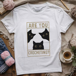 are u crocheting t shirt white