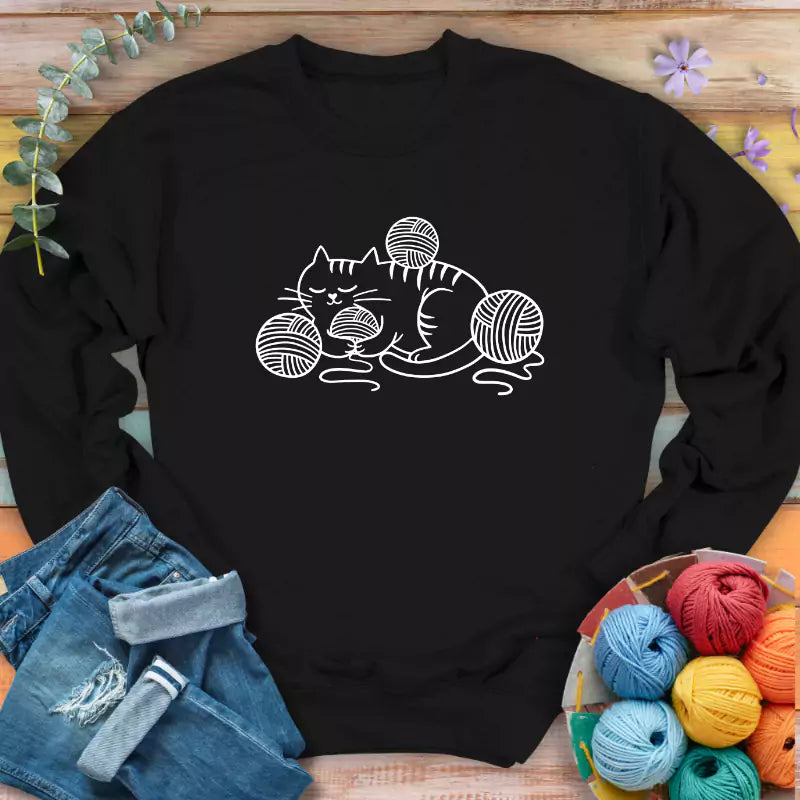 cat and yarn sweatshirt black