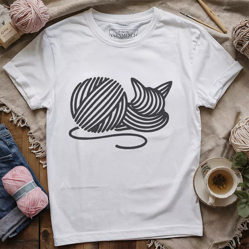 knitten t shirt white
