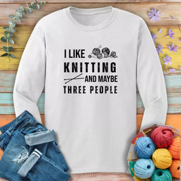 knitting 3 people long sleeve white