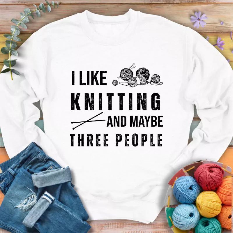 knitting 3 people sweatshirt white