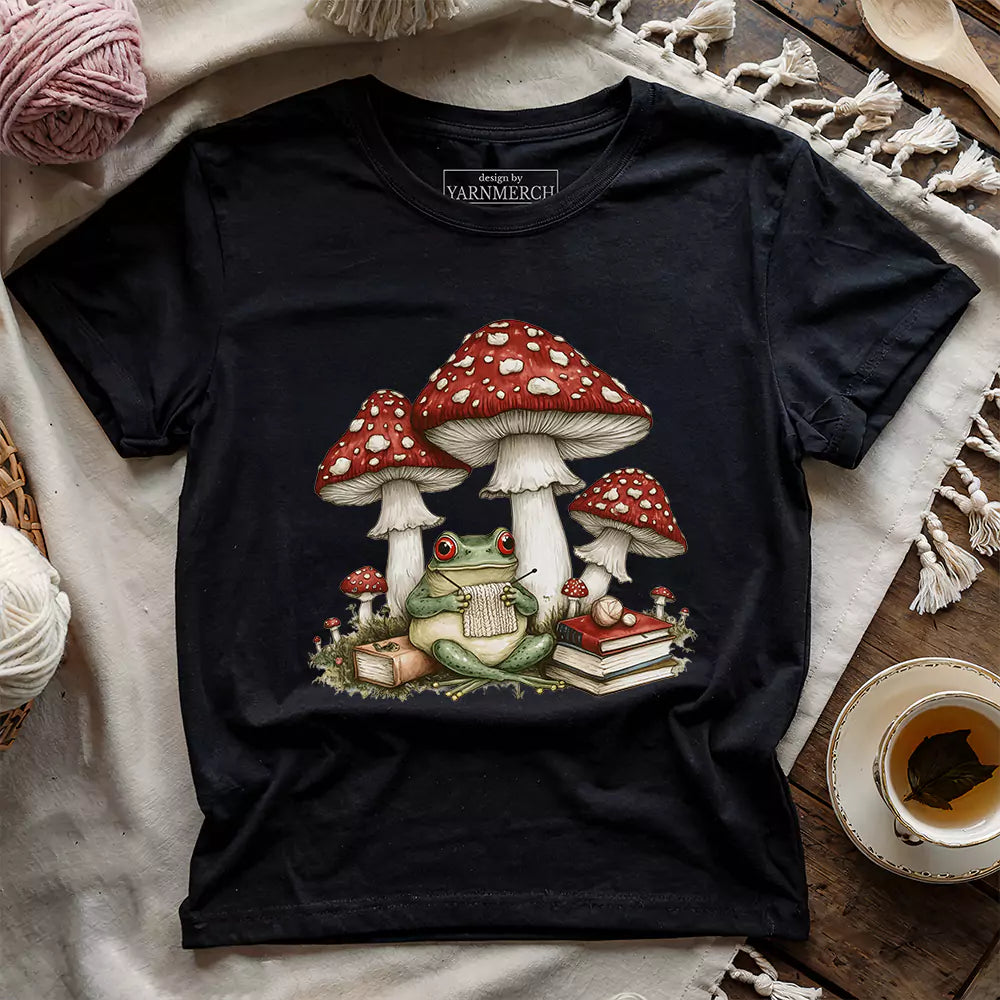 knitting frog t shirt black