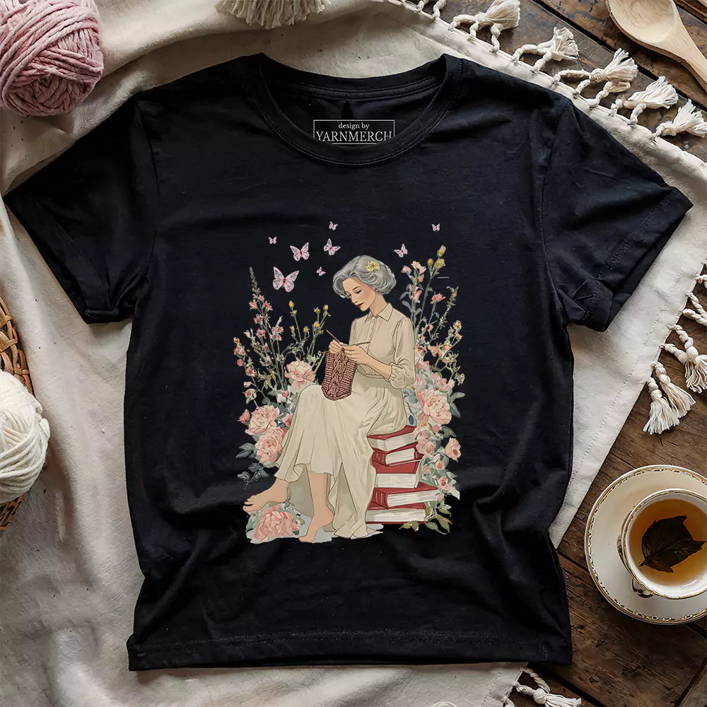 knitting muse t shirt black