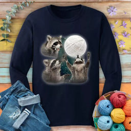 racoon and yarn ball long sleeve navy