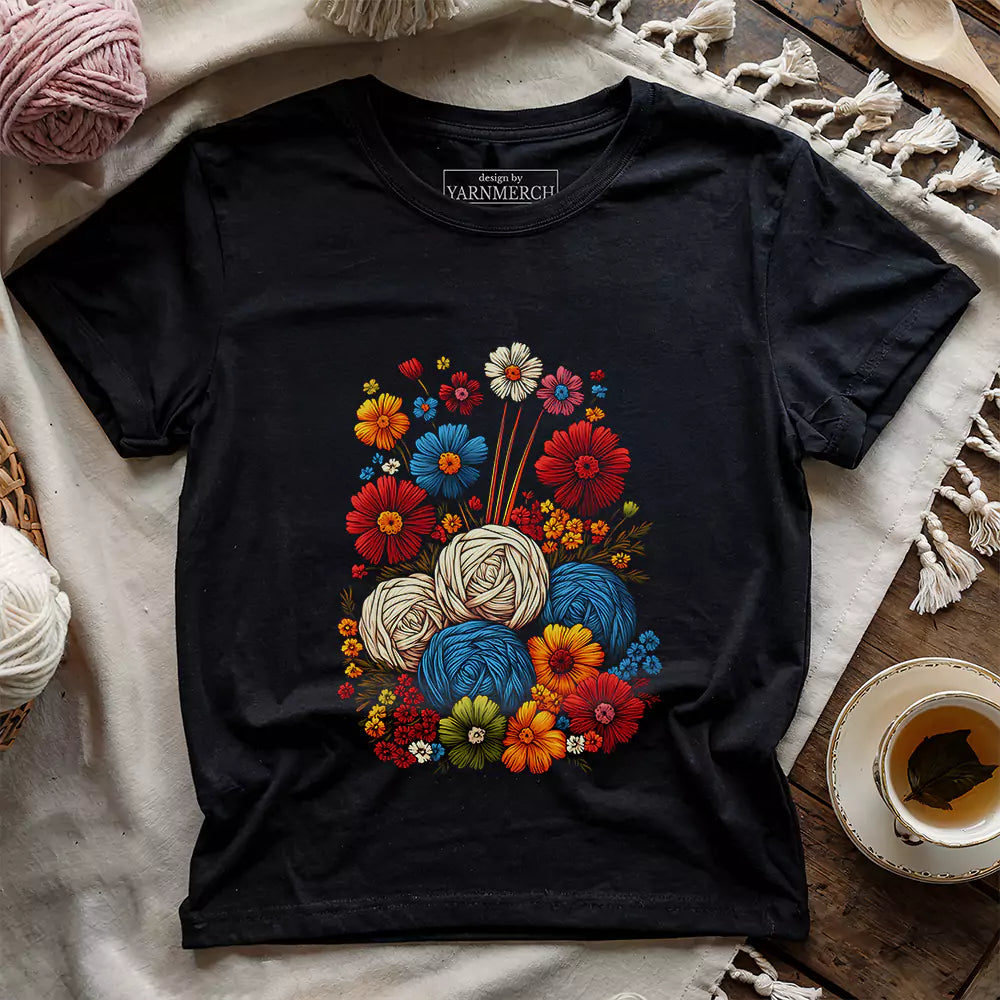 yarn flower t shirt black