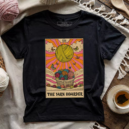 yarn hoarder tarot t shirt black